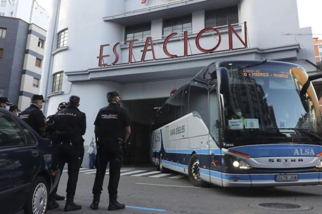 Espacioso 140 M2 Y Calidad A 250 Metros Playa Y Puerto Deportivo 5Hab 2 Banos Vut2917As Gijón Exterior foto